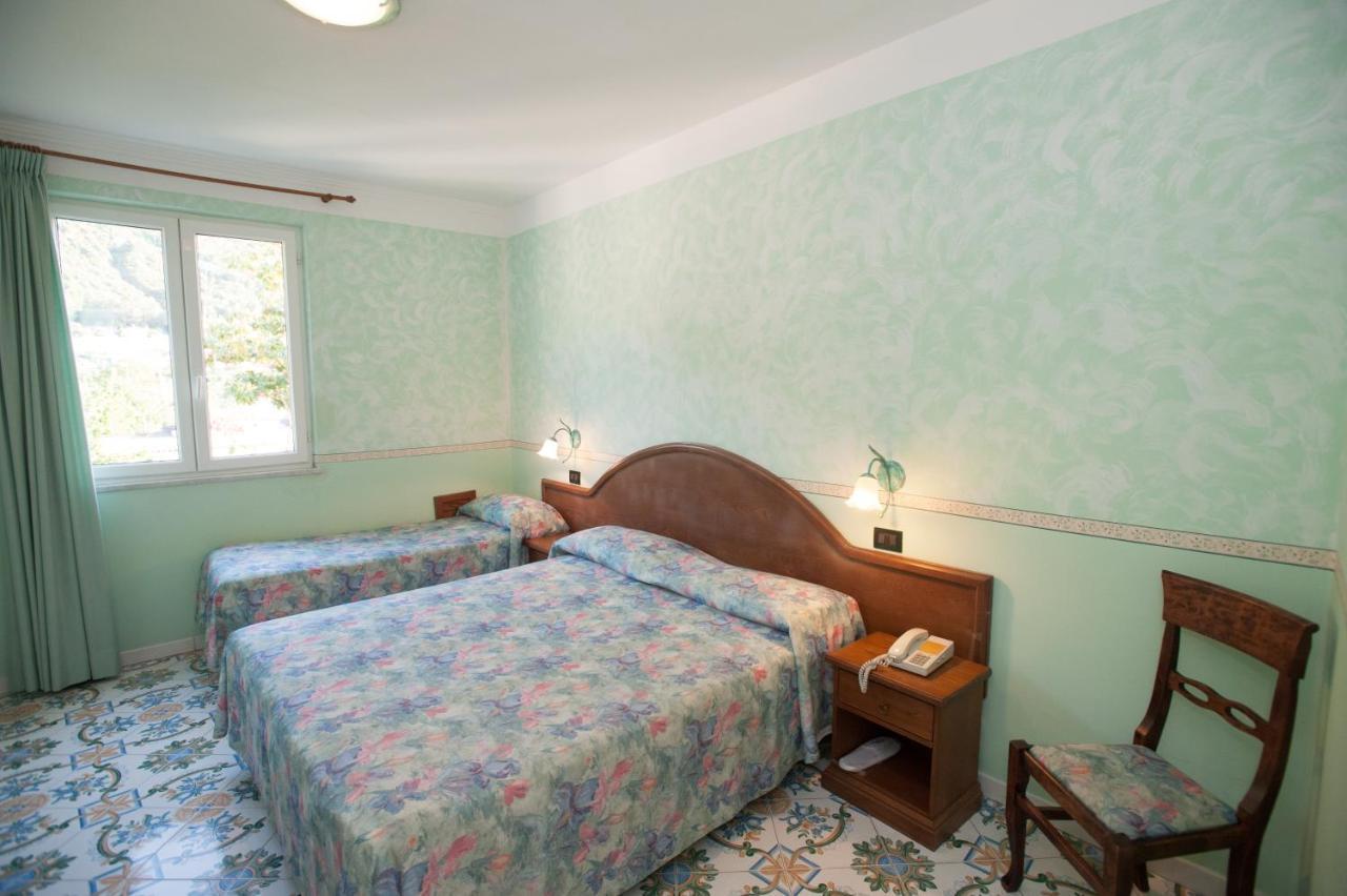 Hotel Villa Sirena - Thermae & Spa Ischia Extérieur photo